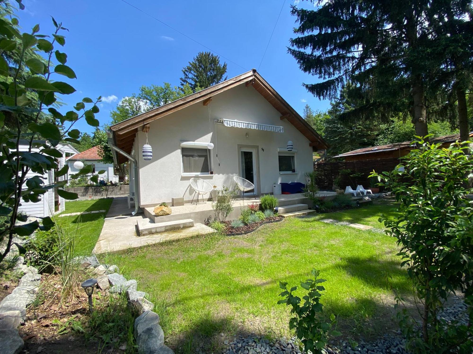 Villa Marika Vendeghaz Szigetmonostor Esterno foto