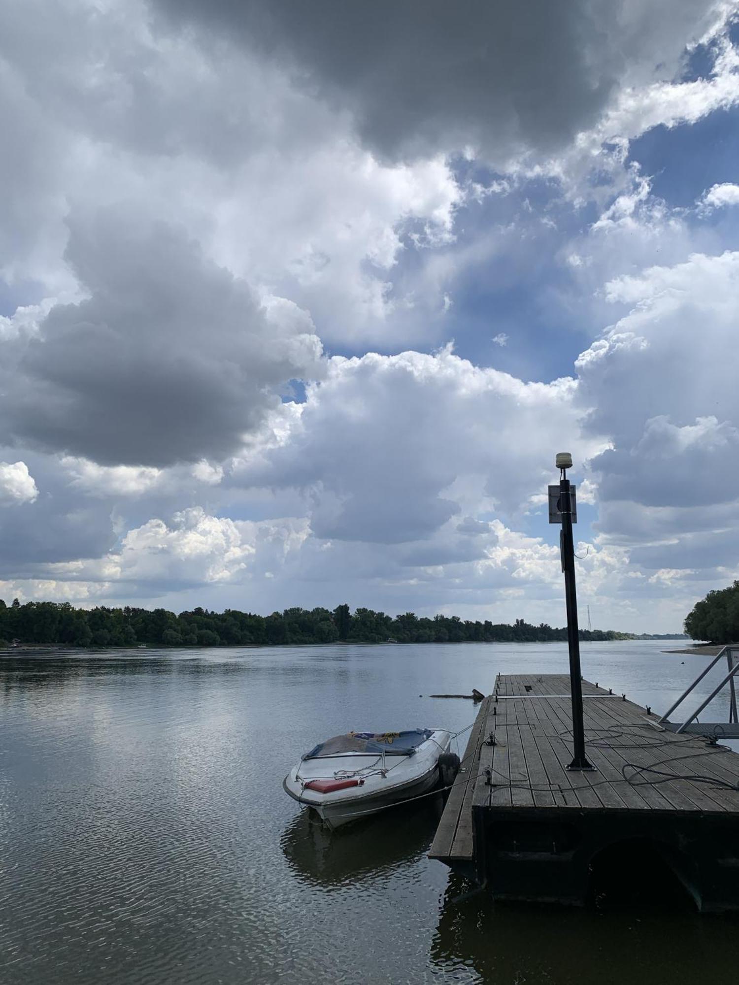 Villa Marika Vendeghaz Szigetmonostor Esterno foto